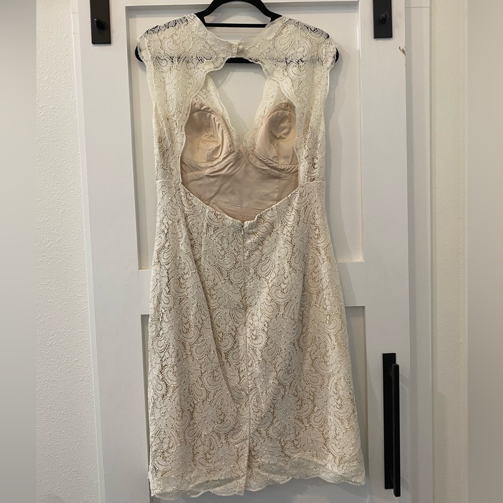 Waters and Watters lace dress with back cut out, size 12 - Picture 2 of 3